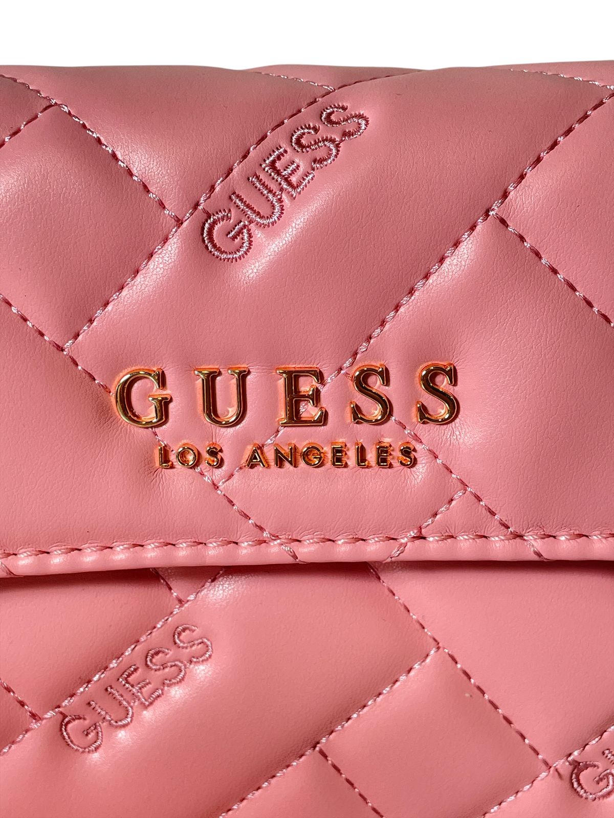 Bolsa Clutch GUESS Acolchada Rosa o Negra