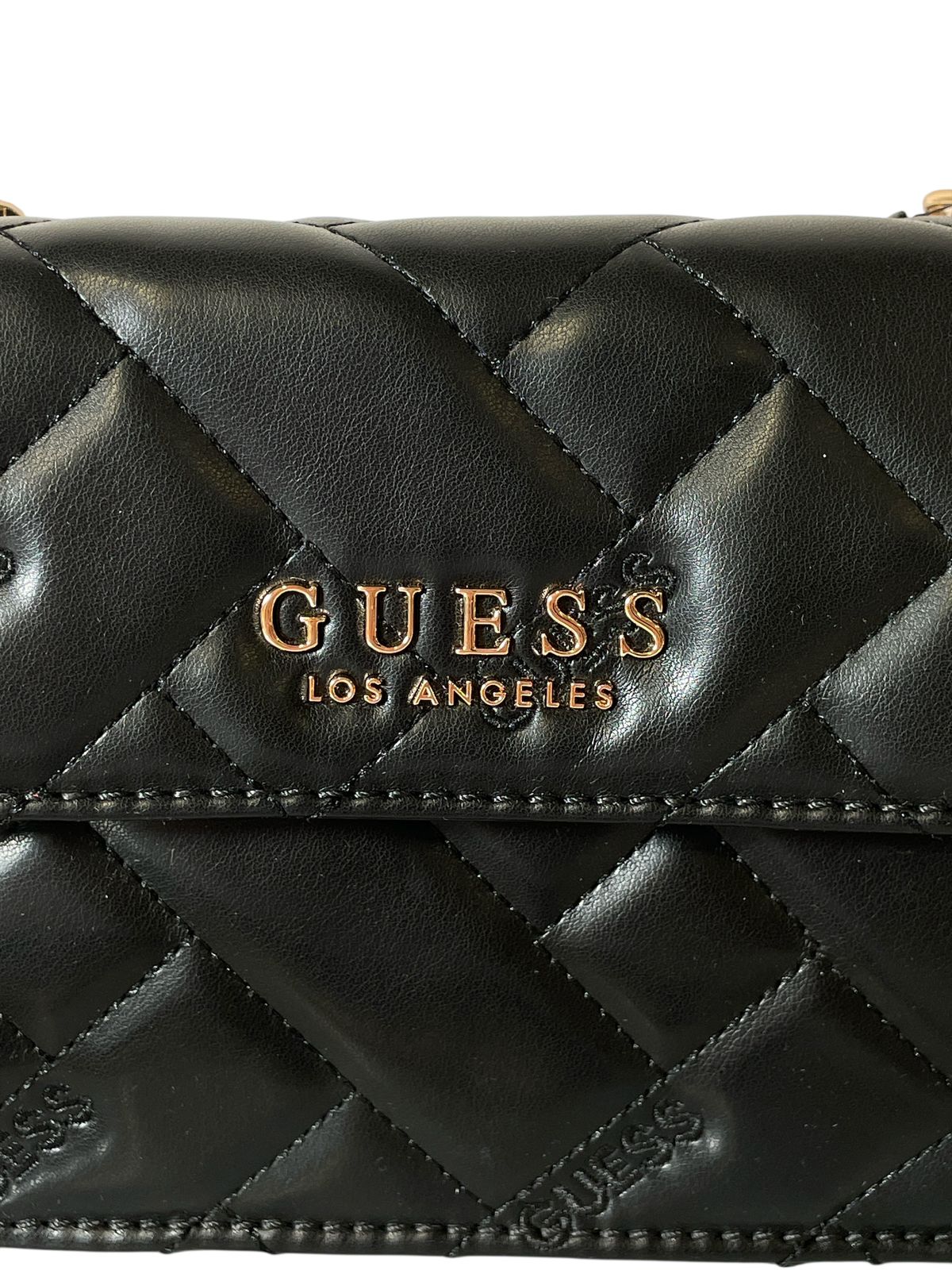 Bolsa Clutch GUESS Acolchada Rosa o Negra